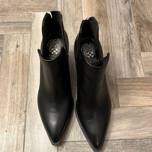 Vince Camuto Gigietta Booties